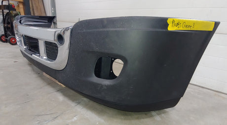 Freightliner Cascadia OEM Bumper Cosblem Take off w/ fogs