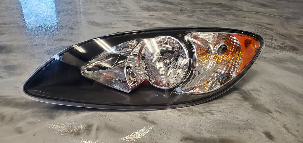 International Prostar Drivers Side Headlight Assembly *Cosmetic Blemish