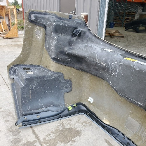 Freightliner 108SD Hood SBA OEM Cosmético Manchado 2042