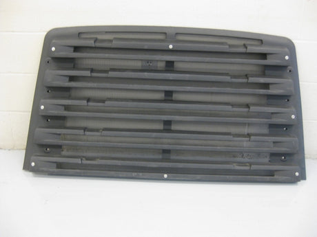 Freightliner 114SD OEM Take Off Grill 5 Louvers With Winter Front Snaps and No Chrome - Big Truck Hoods