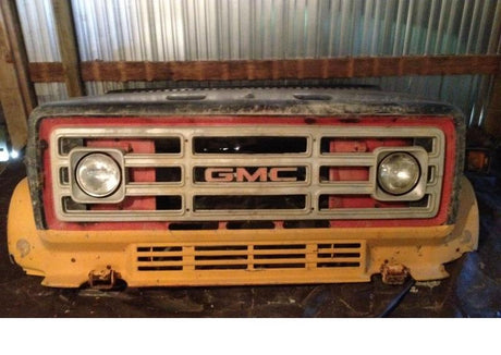 GMC Kodiak / Top Kick Older Used Hood - Big Truck Hoods